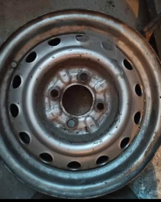 3 cerchi 14 x 5,5 4x108 Alfa Romeo Gt junior 