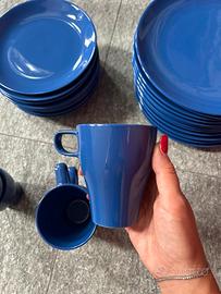 Servizio piatti IKEA FARGKLAR blu 40 pezzi