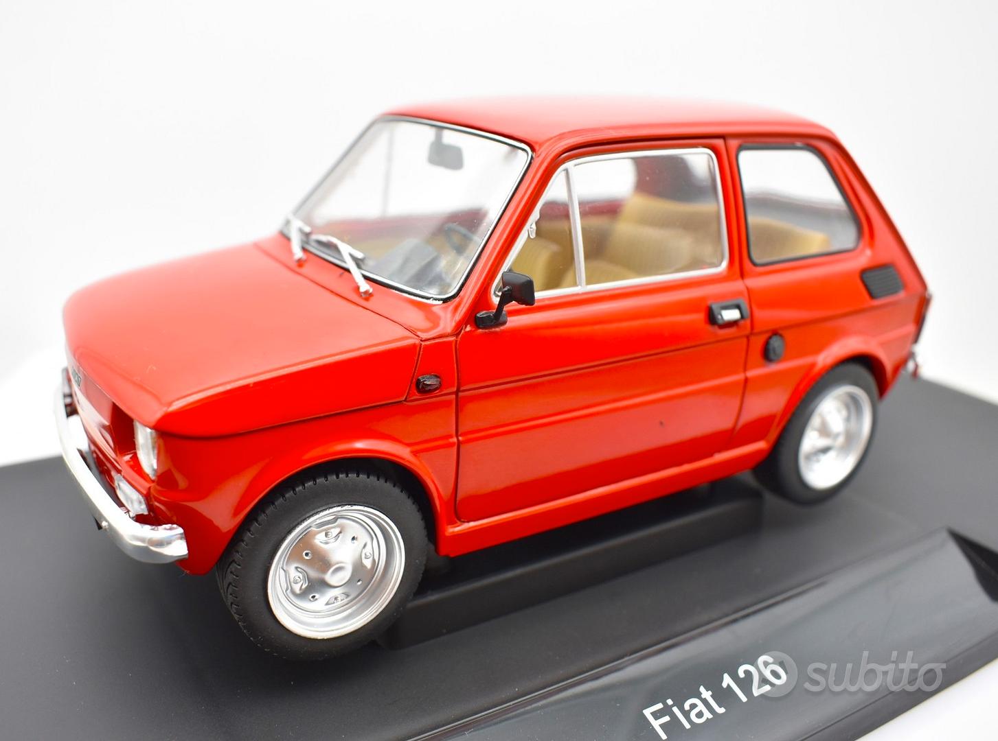 Modellino auto fiat 126 scala 1:18 da collezione - Collezionismo In vendita  a Ancona