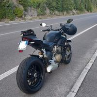 Ducati Streetfighter v4 s 