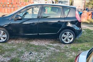 renault scenic xmod 2013 