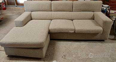 divano ad angolo  4 posti