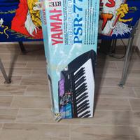 tastiera musicale Yamaha PSR 77