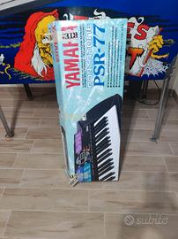 tastiera musicale Yamaha PSR 77