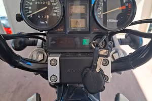 Honda VF 1100c  Magna