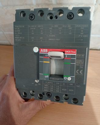 interruttore ABB -modello XT1B16 TMD 16A 