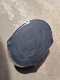 Cassa acustica ford fiesta