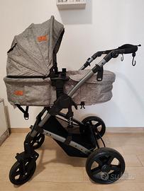 Trio passeggino completo praticamente nuovo
