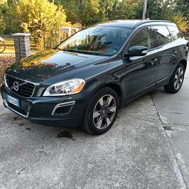 xc60 drive manuale