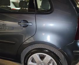 VOLKSWAGEN Polo 4ª serie - 2001