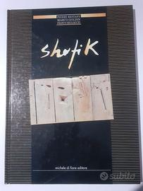 Libro Shafik biennale di Venezia