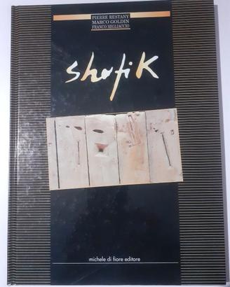 Libro Shafik biennale di Venezia