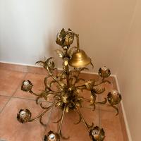 Elegante Lampadario Vintage in Metallo Dorato