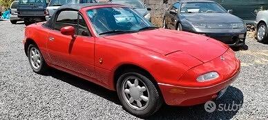 Mazda MX-5 1.6i 16V cat