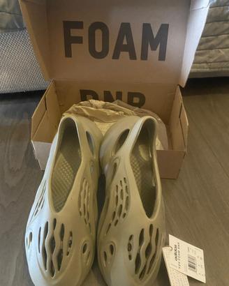 Yeezy Foam Runner 43 NUOVE Originali
