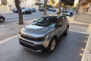 Jeep Avenger 1.2 Turbo 100 CV Summit