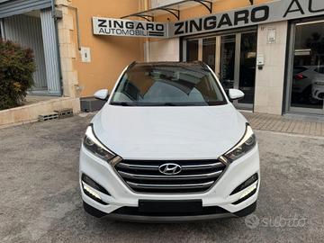 HYUNDAI TUCSON 1.7 CRDI 115 CV. TETTO APRIB.+NAVI