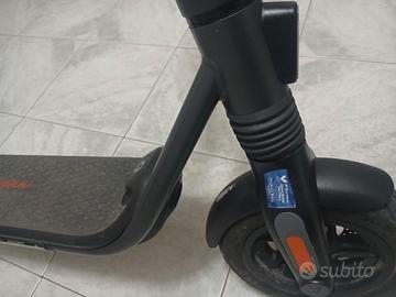 monopattino elettrico.