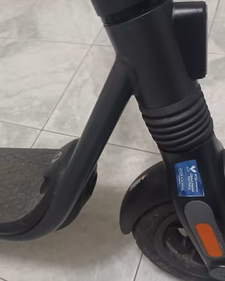 monopattino elettrico.