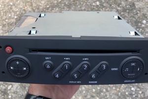 Stereo renault clio anno 2006 in poi
