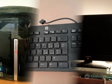 computer fisso e accessori