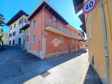 CASA SEMINDIPENDENTE A VIVERONE