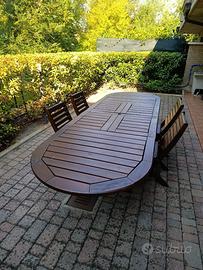 Tavolo da giardino allungabile + 4 sedie