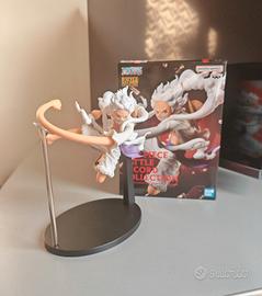 Monkey D.Luffy Gear 5 Action Figure Bandai