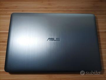Laptop Asus 15.6" Intel i5 (settima generazione)