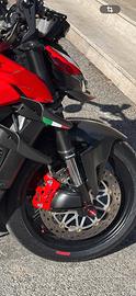 Accessori per Streetfigther v4 e  Panigale v4