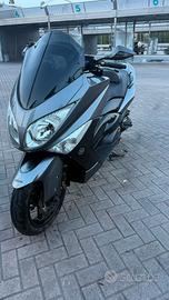 Tmax 500 2011