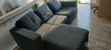 Regalasi divano grigio 3 posti