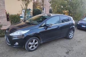 Ford Fiesta diesel   11 2010