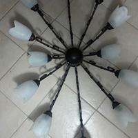 Lampadario arte povera.