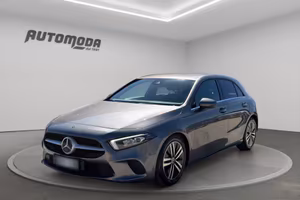 MERCEDES-BENZ A 180 d Automatic Business
