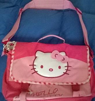 Borsa/ cartella nuova con etichetta