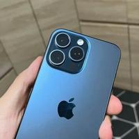 iPhone 15 Pro Max 256gb blue titanium + 2 cover