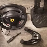 volante con pedaliera thrustmaster per PS 4 e 5