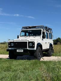 Land Rover Defender 110 TD4