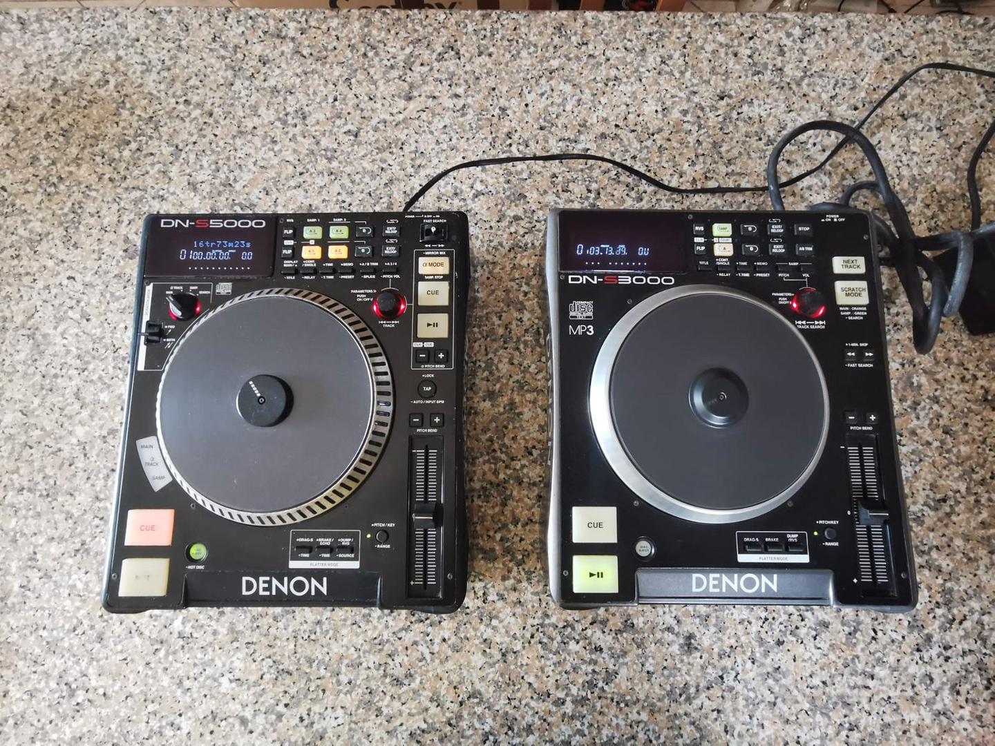 COPPIA CDJ DENON PROFESSIONALI - Strumenti Musicali In vendita a Terni