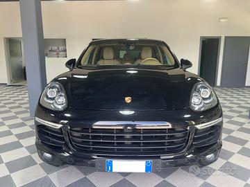 Porsche Cayenne 3.0 D 260 CV Platinum Edition