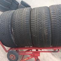 Pirelli scorpion winter 