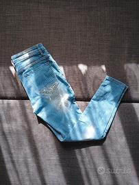 Jeans strappati 