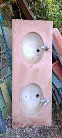 piastra marmo rosa con lavabo per bagno