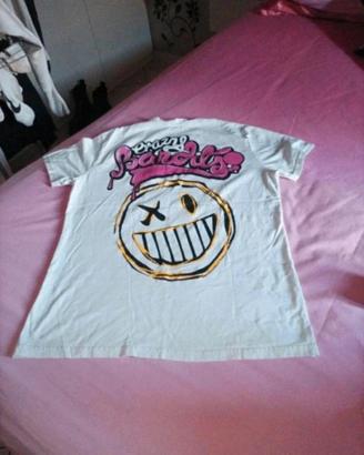 2 t shirt taglia L da stirare 