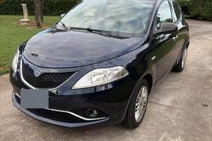 LANCIA YPSILON 5 porte - 1.2 fire 69 CV - 5 porte