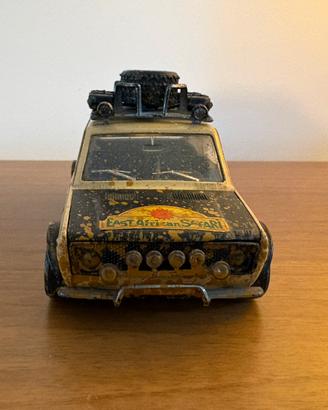 Fiat 128 Politoys Safari