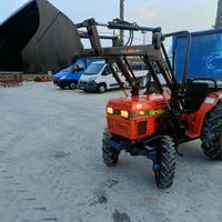 Trattore GRILLO 50 cv FRUTTETO DT completo di pala