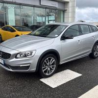 Volvo V60 Cross Country D3 Business Plus