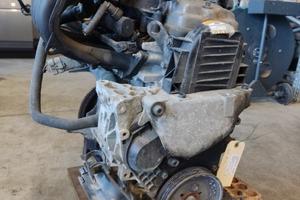 Motore CITROEN C2 1360cc benzina del 2005